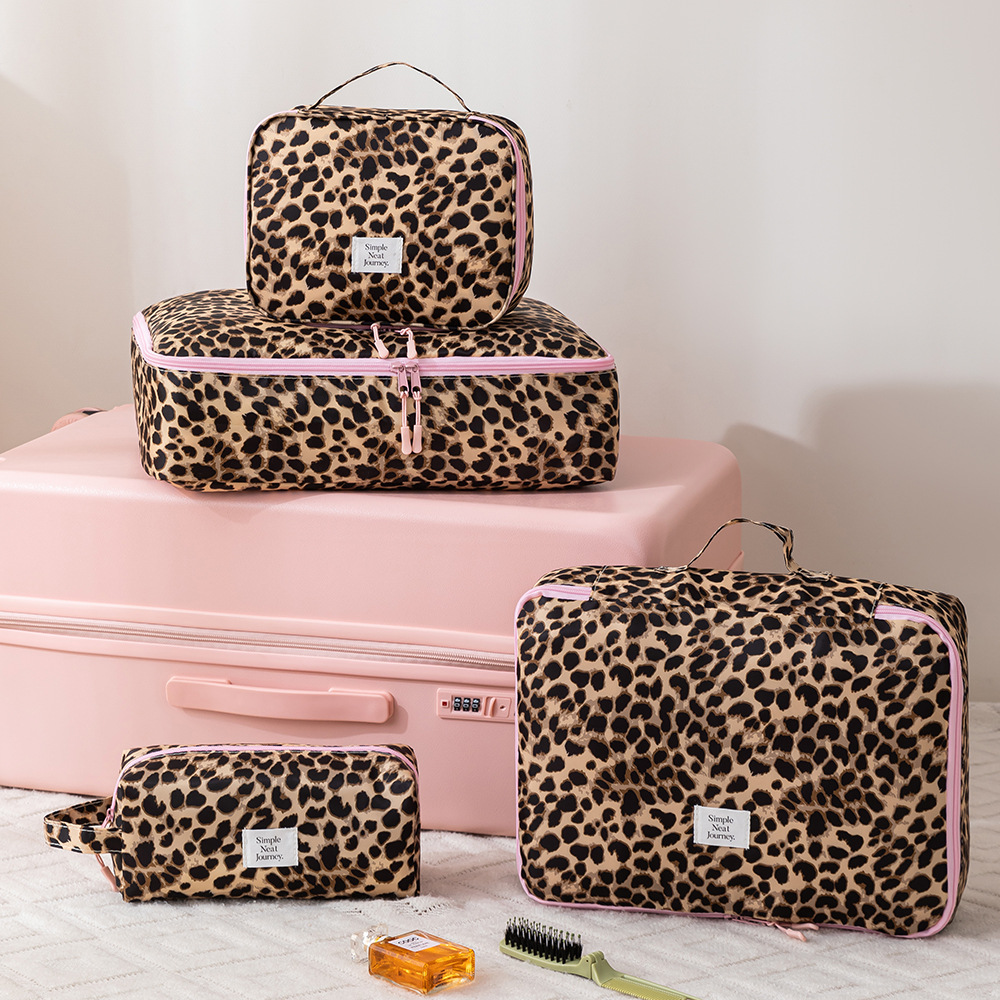 Leopard Makeup Bag Toiletry Cl - Women Accessories Business ulasan dan harga