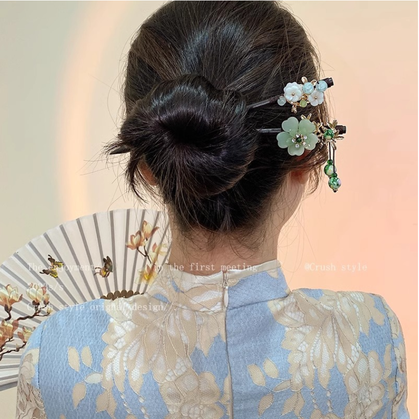 Chinese Hair Stick Step Shake  - Women Knight Accessories ulasan dan harga