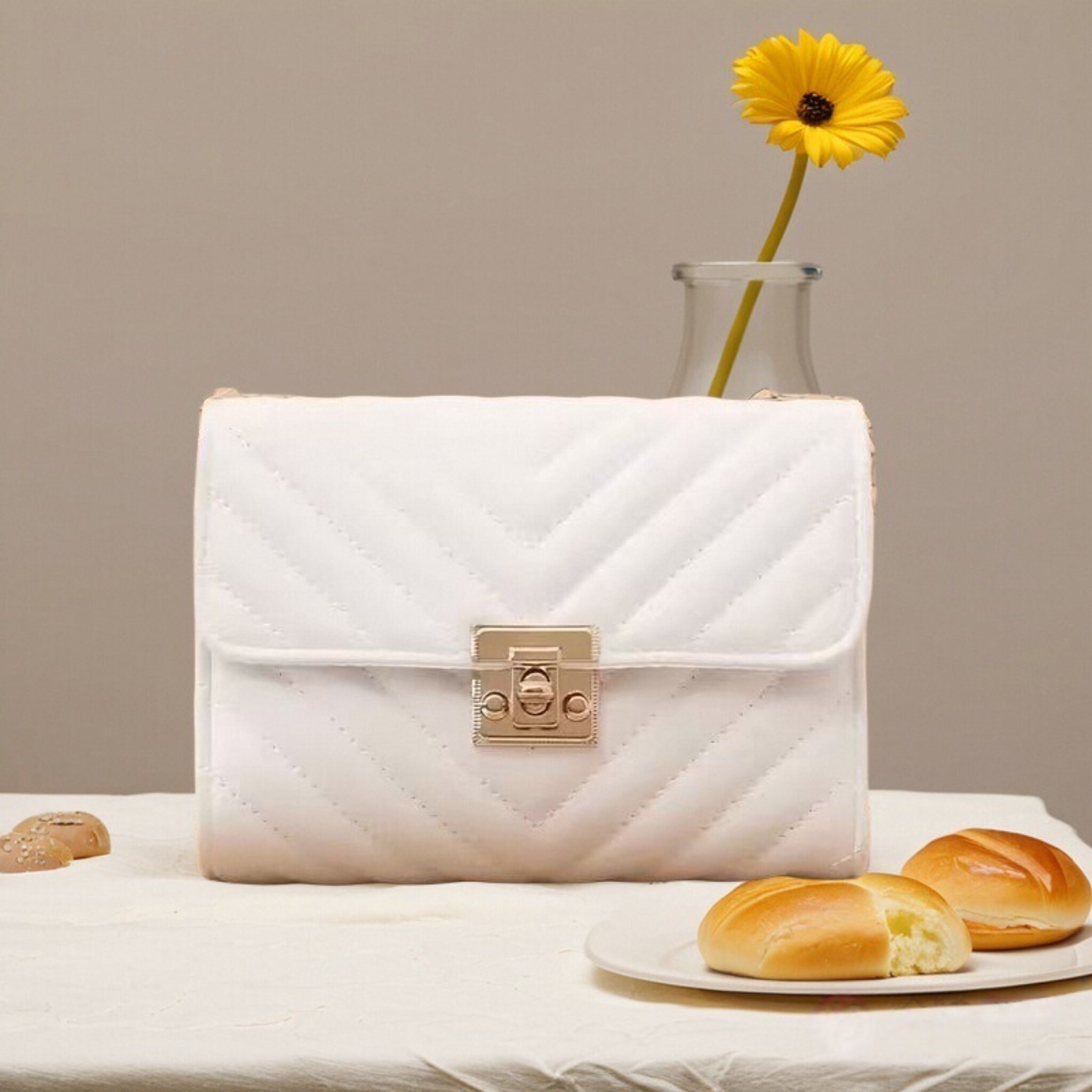 Luxury V-Chevron Quilted Chain - Women'S Accessories Louis Vuitton ulasan dan harga