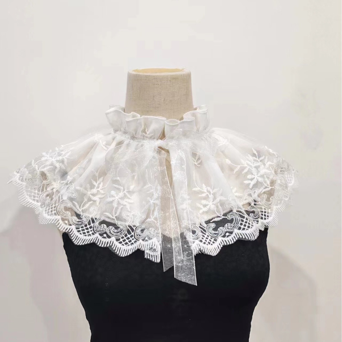 Women Victorian Lace Ruffled J - Women'S Accessories Louis Vuitton ulasan dan harga